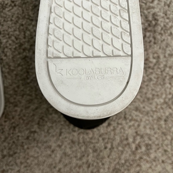 NWOT Koolaburra by UGG Women's Sundell Fuzz Chukka - Black - Size 8 - Picture 10 of 14